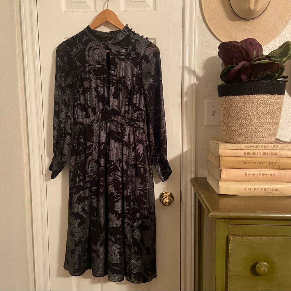 ModCloth Black and Silver Metallic Maxi Dress